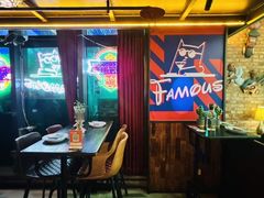 -Famous肥猫墨西哥音乐餐吧(五棵松华熙LIVE店)