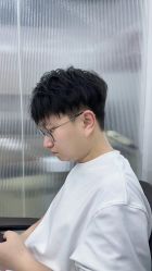 -尤司男士国潮理发馆