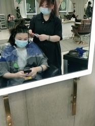 点击看大图 -八佰伴8008星级形象店