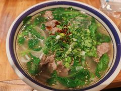 -云阿蛮云南生烫牛肉米线(奉贤路店)