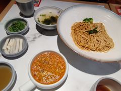 -馋三尺蟹粉小笼(人民广场店)