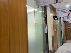 -雅悦齿科(顾村公园店)