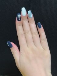 -手牵手美甲