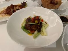 露笋玉葱澳洲和牛-宝丽轩中餐厅BAOLIXUAN