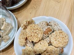 -阮大兴糕团(杭州西湖银泰百货店)