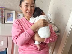 -爱的果实月嫂育婴师(世纪东方店)