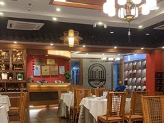 -围龙屋客家食府(福田店)