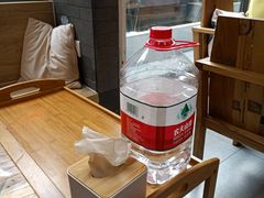 -毛辣果·贵州红酸汤牛肉火锅(西单店)