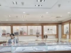 -品真阁华夏典当行(四通桥店)