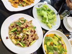 -醉美云南·云南菜主题餐厅(昆明站北京路双龙商场店)
