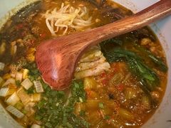 -SHAN山(前滩太古里店)