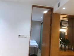 -HEYAN荷妍专业脱毛连锁机构