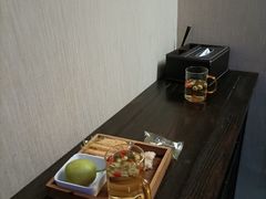 -尊江月推拿足道(周浦店)