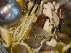 -丫丫汤膳打边炉(宏府408坊店)