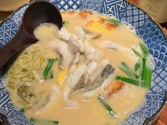 -荣家黄鱼面(前滩太古里店)