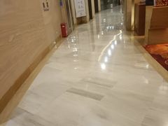 -东北大厦酒店(沈阳北站青年大街店)