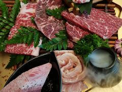 -铭牛烧肉·和牛海鲜自助(高新月牙湖店)