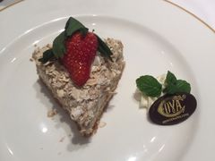燕麦蛋糕-COVA(新天地Xintiandi店)