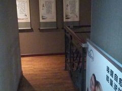 -莱蔻·圣灸堂·推拿艾灸(天山店)