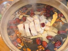 -威邵鸡煲(西华路总店)