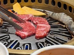 -炼火烤肉店