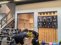-帕瑞斯女子塑形健身(集美店)
