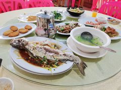 -源海渔村·现捞海鲜(大角湾店)