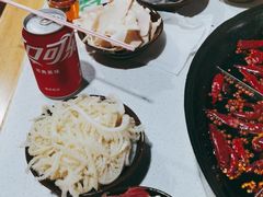 -正贰捌经重庆老火锅(建设路店)