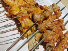 -街角等你.大连海鲜烧烤.经典铁板海鲜串(西安路店)