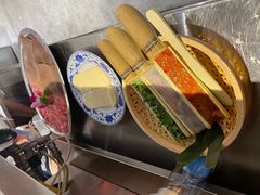 -朱光玉火锅馆(小寨原力场店)
