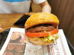 -The Habit Burger Grill 哈比特汉堡(世博店)