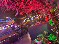 -路边边.炒菜烧烤.音乐餐厅(良乡长虹店)