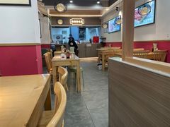 大堂-八二小区抄手(三友路店)