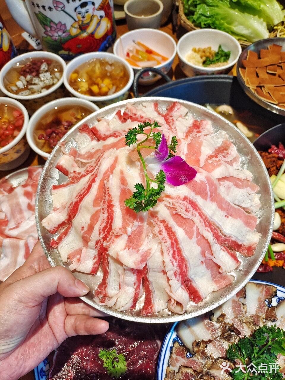 吃火锅实现甜品自由 😛😛😛