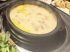 -大匠工房古船木艺术餐厅·猪肚鸡专门店(长白仙岛店)