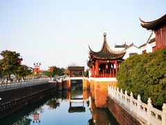 -八大山人梅湖景区