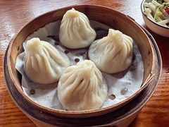 无锡小笼包-新万鑫银丝面·非遗无锡味(惠山古镇店)