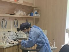 -上海仁爱医院口腔科 · 种植