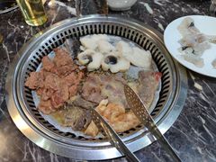 -秋天里·自助烤肉·火锅(乐海城市广场店)