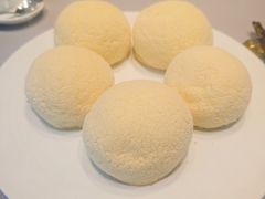 黑松露鹅肝包-新荣记(南京西路店)