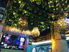 -壹号院音乐餐厅•烤全羊•新疆菜(浐灞店)