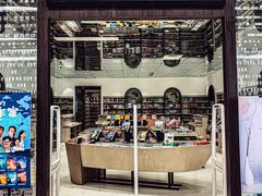 -钟书阁(群光广场店)