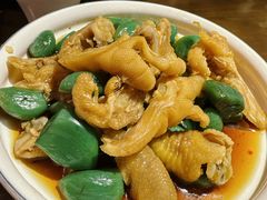 腊八蒜凤爪-聚汇三少·龙虾·中餐厅(莫邪路新天地店)