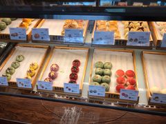 面包甜点陈列柜-南宋胡记(杭州体育场路店)