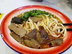 -刘二姐襄阳牛肉面(鸟巢店)