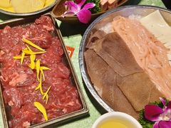 -憨铁匠老火锅(龙岗万科里店)