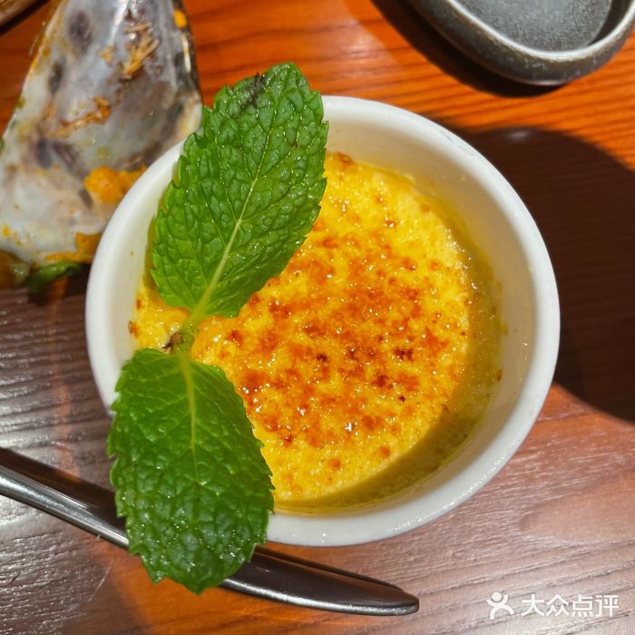 CRAZYONES西班牙海鲜饭(上海美罗城店)焦糖布丁图片