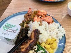 -上海宝信宝马4S店