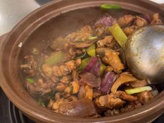 -胡须佬鸡煲四季火锅店(石厦西村直营店)