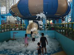 -四季贵州·山地温泉水世界